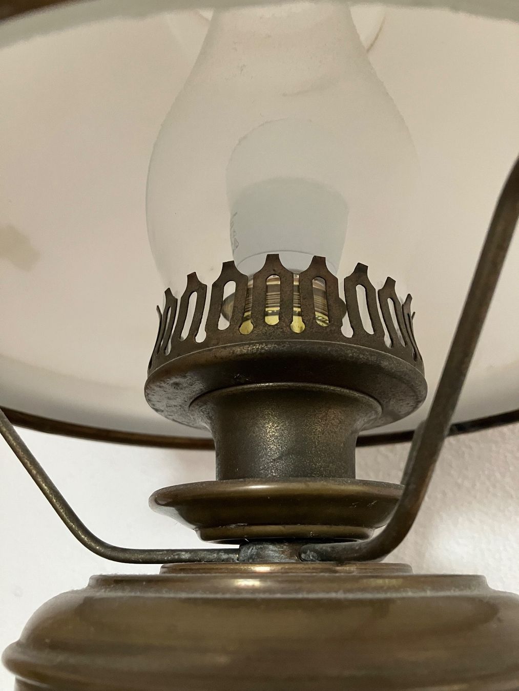 Lampade: Öllampe (elektrisch) – Usato da Dornach venduto da lg11 1