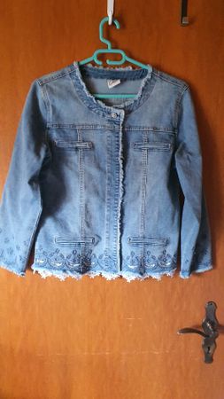ganz tolle Jeansjacke mit Blimblim