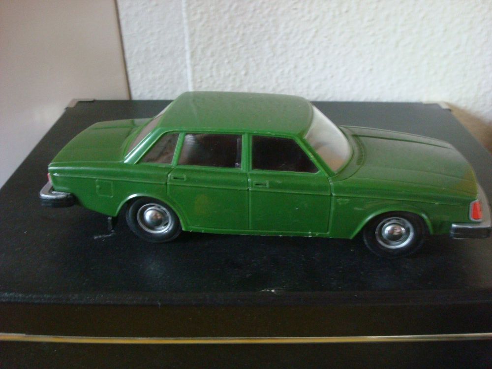 Jouet Ancien Volvo 245 GL Break Stahlberg 1/20 - Modèle Finlandais Vintage, Occasion