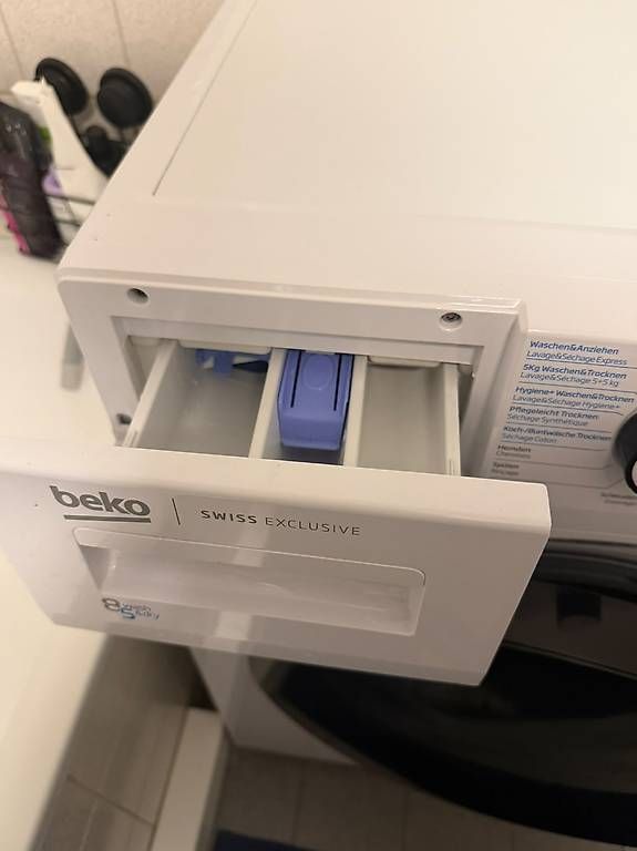 Machines à sécher: BEKO Waschtrockner 5W8514CH1  – D'occasion à Eglisau par Part-E-Shop 2