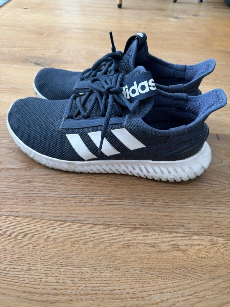 Adidas Herrenschuhe: Adidas Sneaker – Gebraucht aus Davos Platz von boom62 2