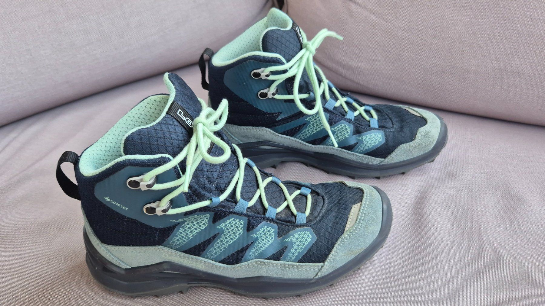 Lowa Scarpe per ragazzi: LOWA Wanderschuhe, Grösse EU 37 – Usato da Thalwil venduto da chriswiss