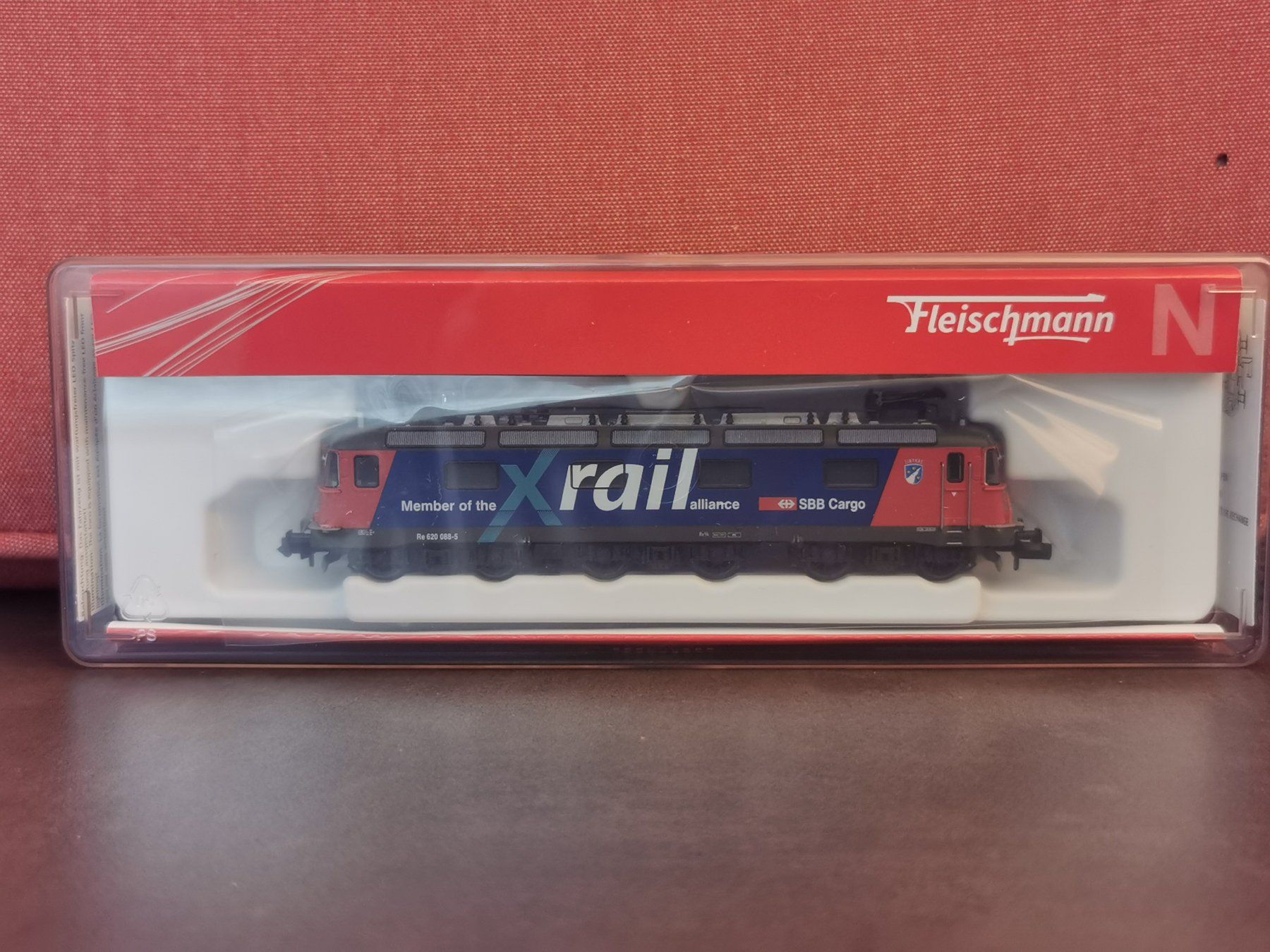 Fleischmann Modellini di ferrovie: Spur n: E-Lok SBB Cargo, digital, Fleischmann 734197 – Nuovo e nell'imballaggio originale da Basel venduto da bepebuba 1