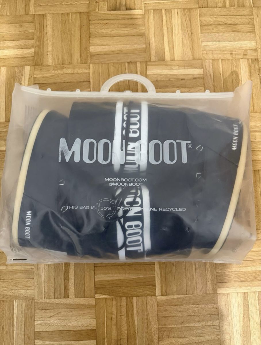 Moon Boot Scarpe da uomo: Moon Boot icon nylon noir 45-47 – Nuovo (secondo la descrizione) da Renens VD venduto da yar_pkx7 2