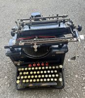 Macchina da scrivere Remington 12 con targa Zuerich Svizzera