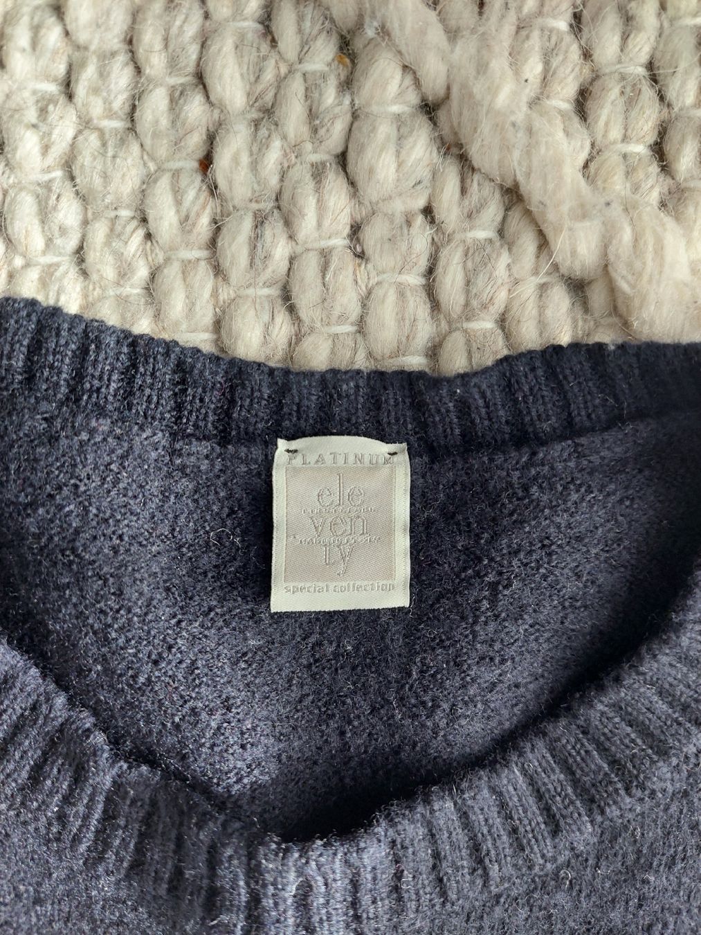 Maglioni & Felpe: Kaschmir Pullover Gr. M – Usato da Unterägeri venduto da del_x5dk 1