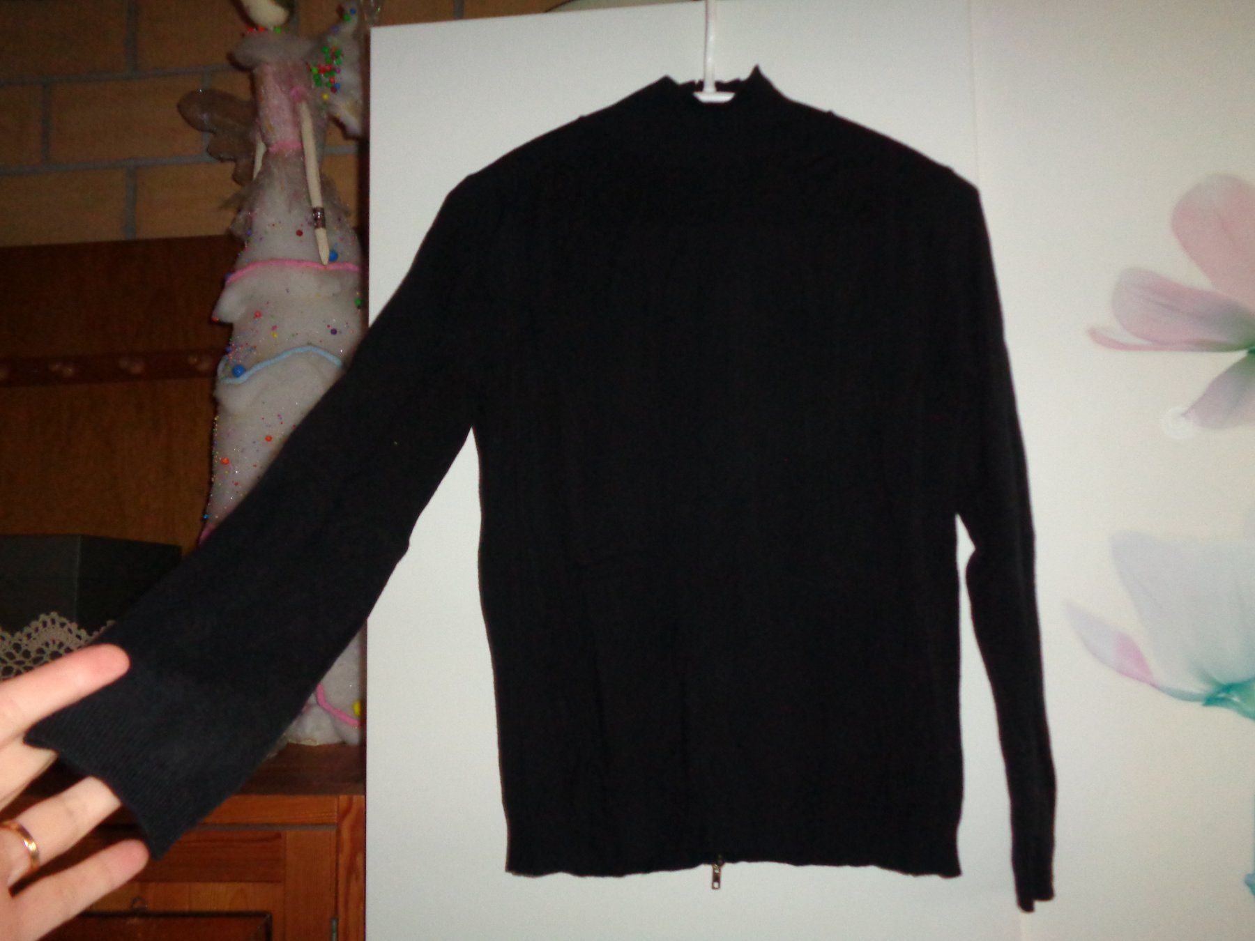 Zara Pulls & Sweat-shirts: *** Pullover *** / von ZARA / hinten Reissverschluss ab 1.00 – D'occasion à Othmarsingen par Leuchtturmlady 1