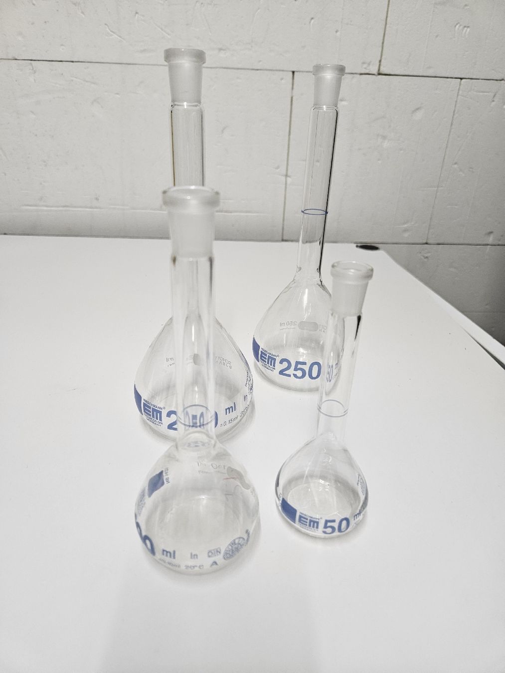 Gläser: 4 Hirschmann Messkolbe , 50ml - 250ml – Gebraucht aus Brittnau von Lexmark77 4