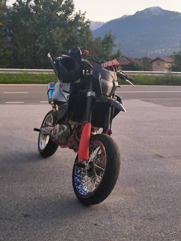Strada: Moto Supermotard  – Usato da Granges VS venduto da jos_h5bf