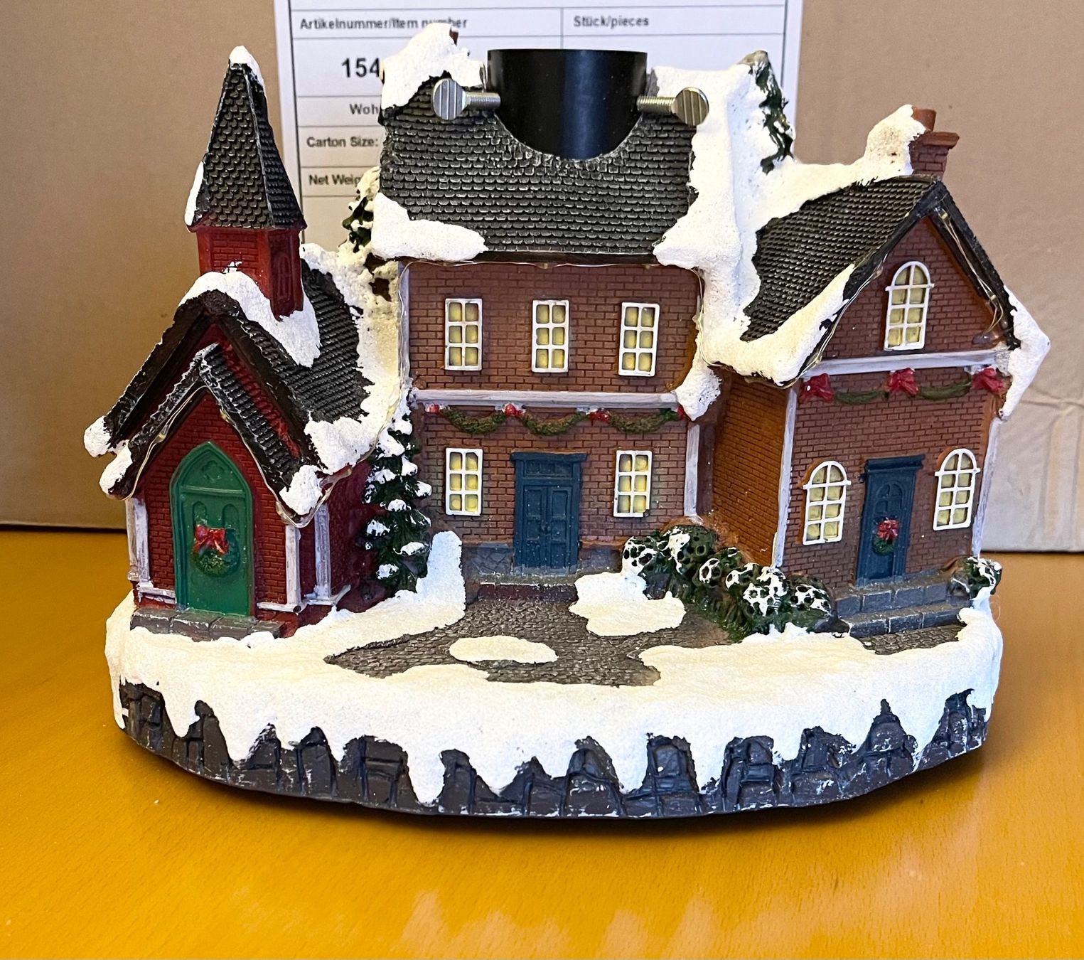Basi per albero di Natale: Spezieller Weihnachtsbaumständer Dorf mit LED Beleuchtung – Nuovo e nell'imballaggio originale da Basel venduto da Seifehuesli 4