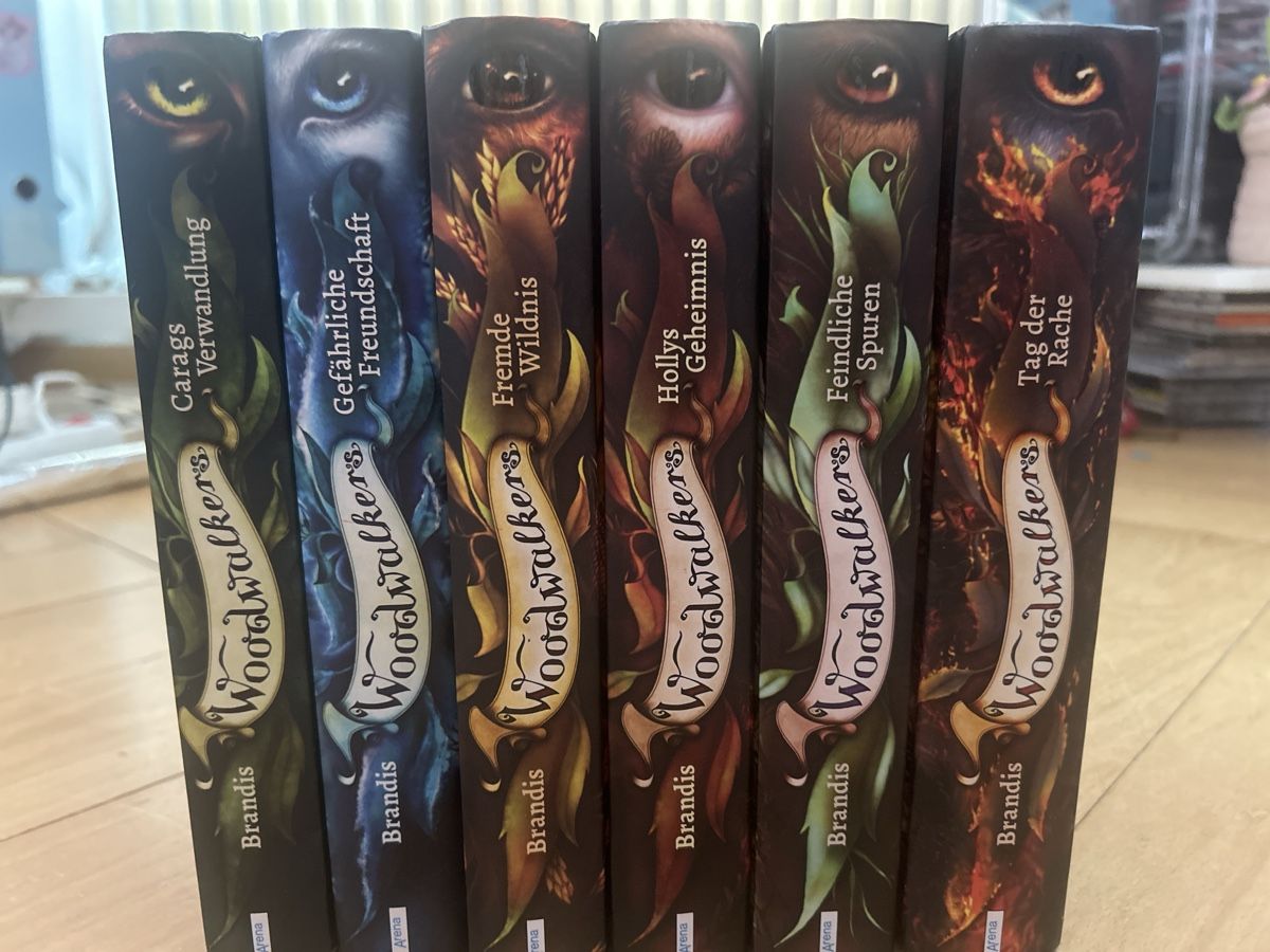 Libri: Woodwalkers Staffel 1 – Nuovo (secondo la descrizione) da Zürich venduto da jje_7vy7 2