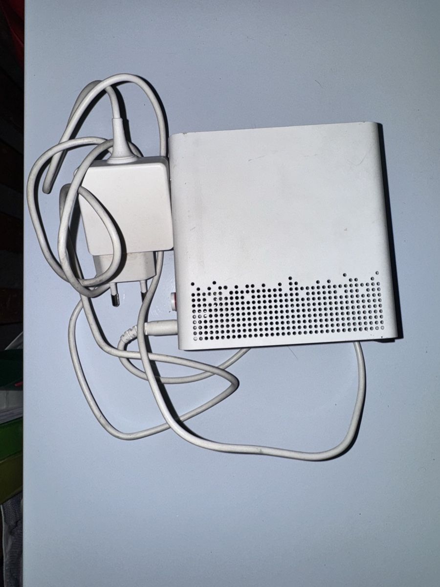 Swisscom Modem & Router: Swisscom Internet Router – Nuovo (secondo la descrizione) da Zürich venduto da sca_zp2c