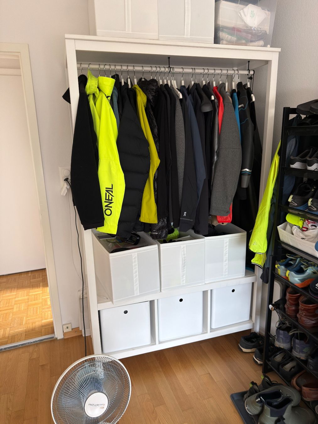 Ikea Armadi: IKEA HEMNES open wardrobe – Usato da Zürich venduto da bcb_n6q6