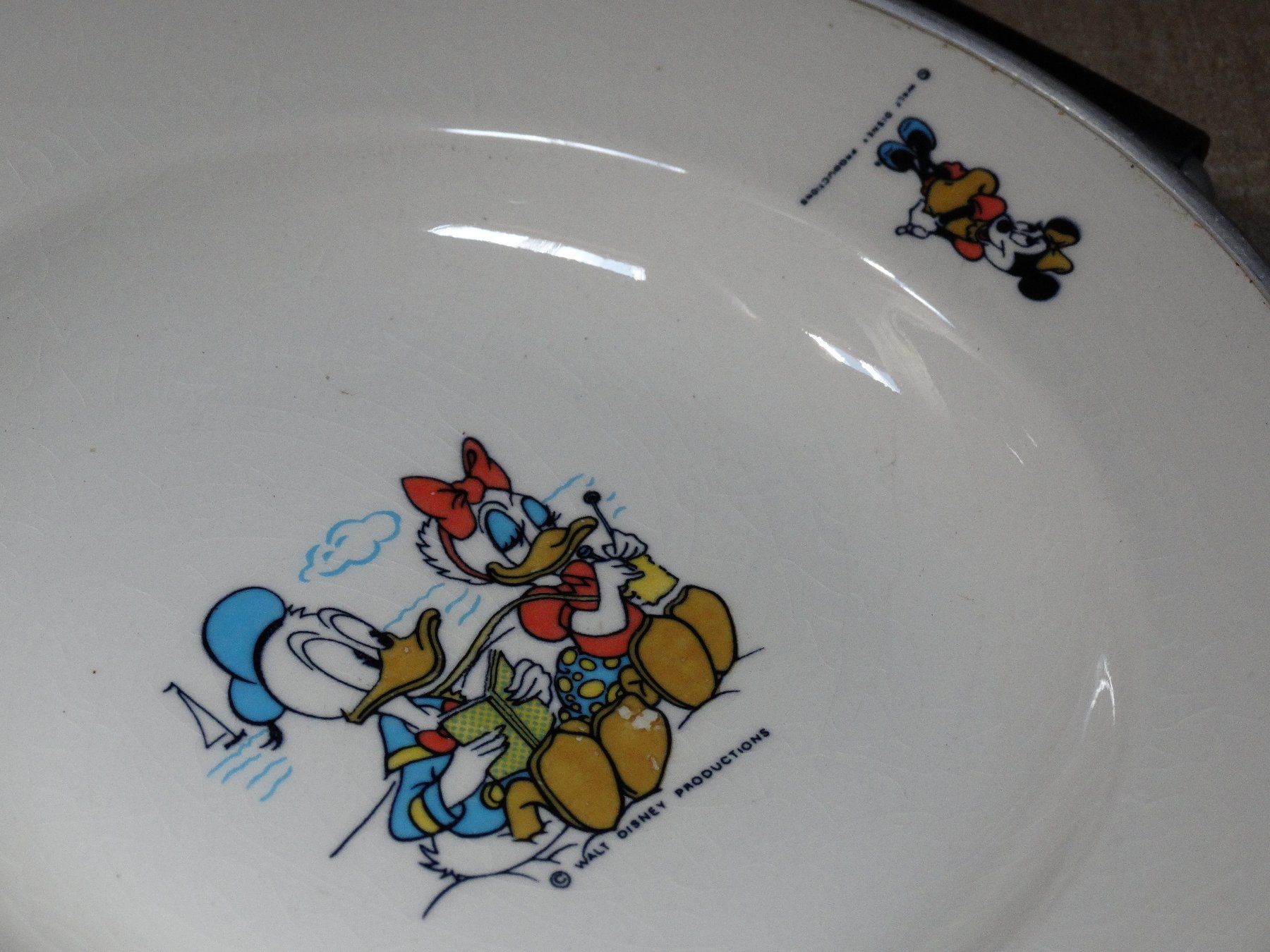 Disney Piatti: antiker Kinderteller Donald Duck & Daisy Original Disney – Usato da Grossaffoltern venduto da amo64 7