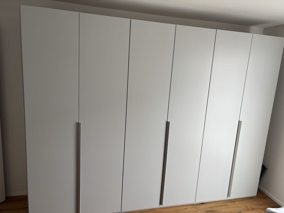 Armoires: Kleiderschrank – Neuf (Voir description) à Aadorf par mar_5527