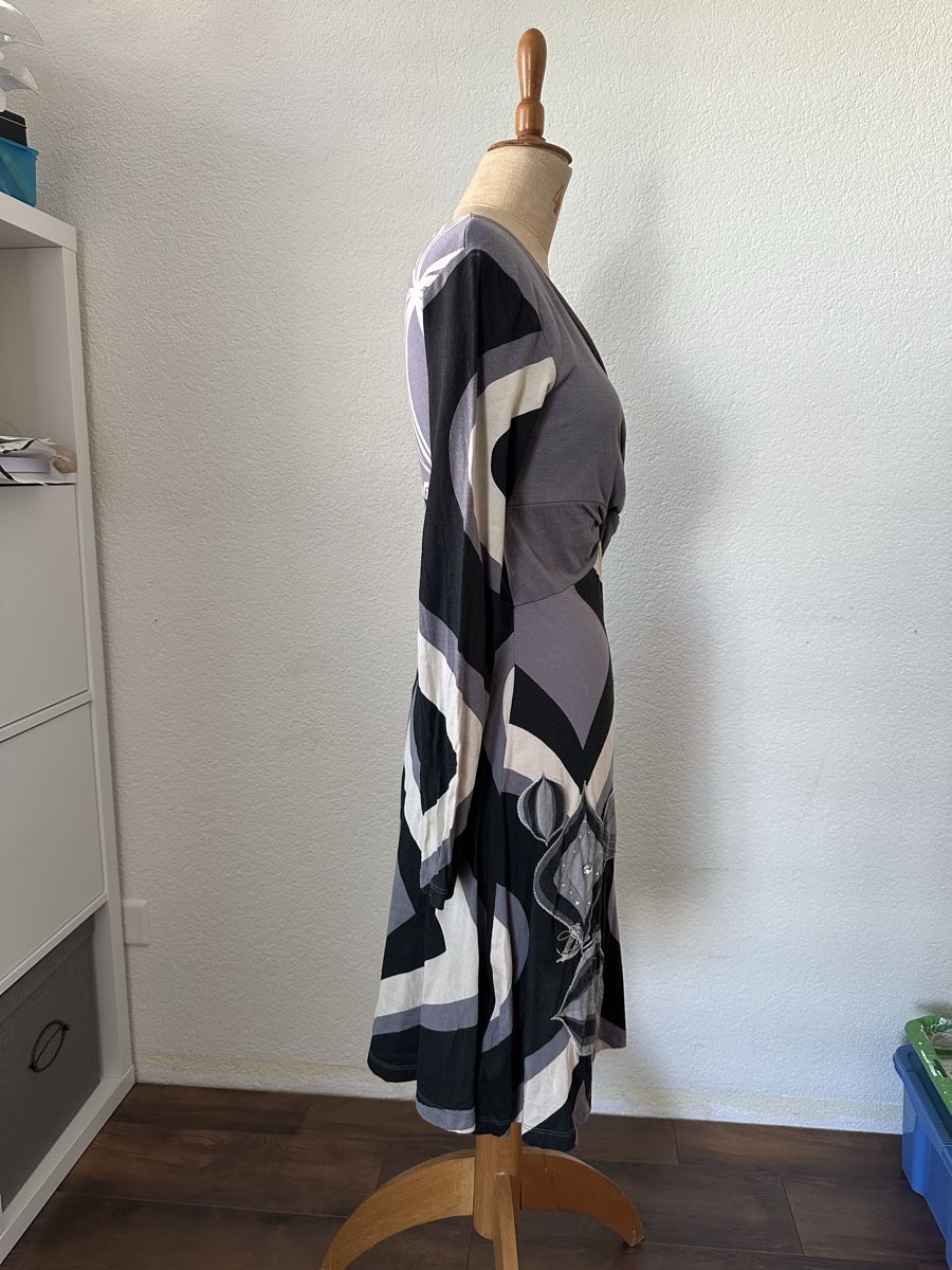 Desigual Kleider: Kleid Desigual Grösse L – Gebraucht aus Sutz von hei_danielaf 1
