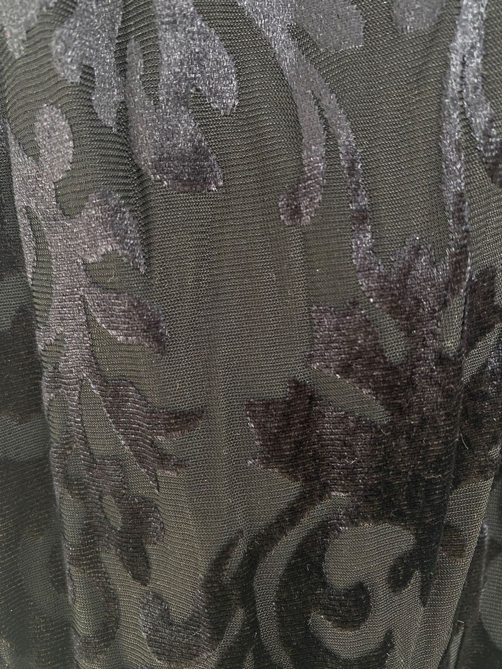 Zara Vestiti: SCHWARZES SAMT-SPITZENKLEID – Nuovo e nell'imballaggio originale da Zürich venduto da isabel137 2