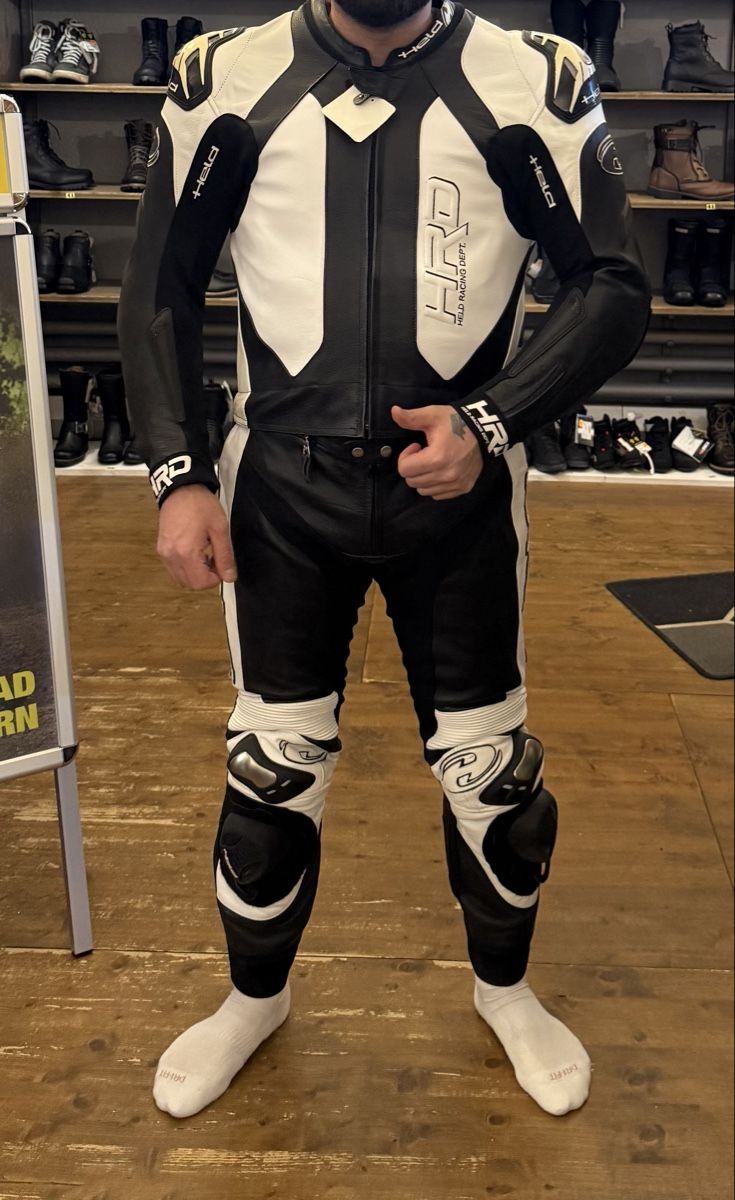 Held Giacche: Held Lederkombi zweiteilig – Usato da Neuenegg venduto da jam_6xbm 2
