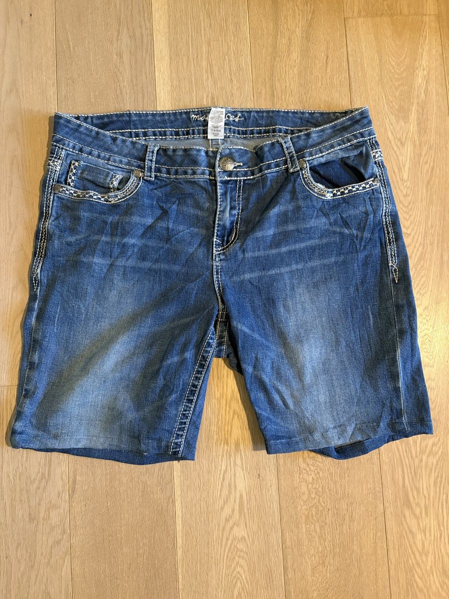 Jeans: Y2K Jeans-Shorts – Usato da Riehen venduto da vintage_basel 1