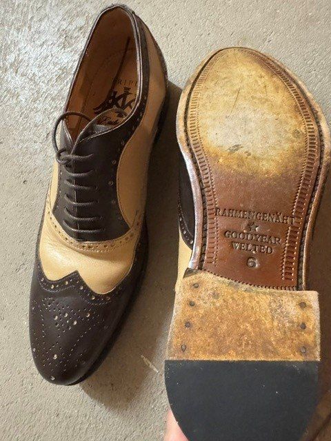 Chaussures hommes: Schuhe Charlston Style Grösse 6 – D'occasion à Erlenbach ZH par sil_yb9h