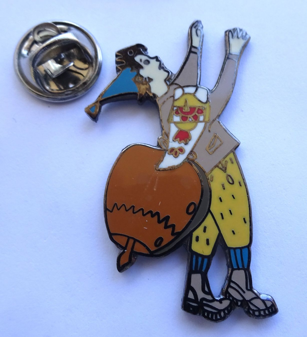 Placchette & Badge: Pin Schällenursli Bündner Geschichte – Usato da Utzenstorf venduto da BUtter81