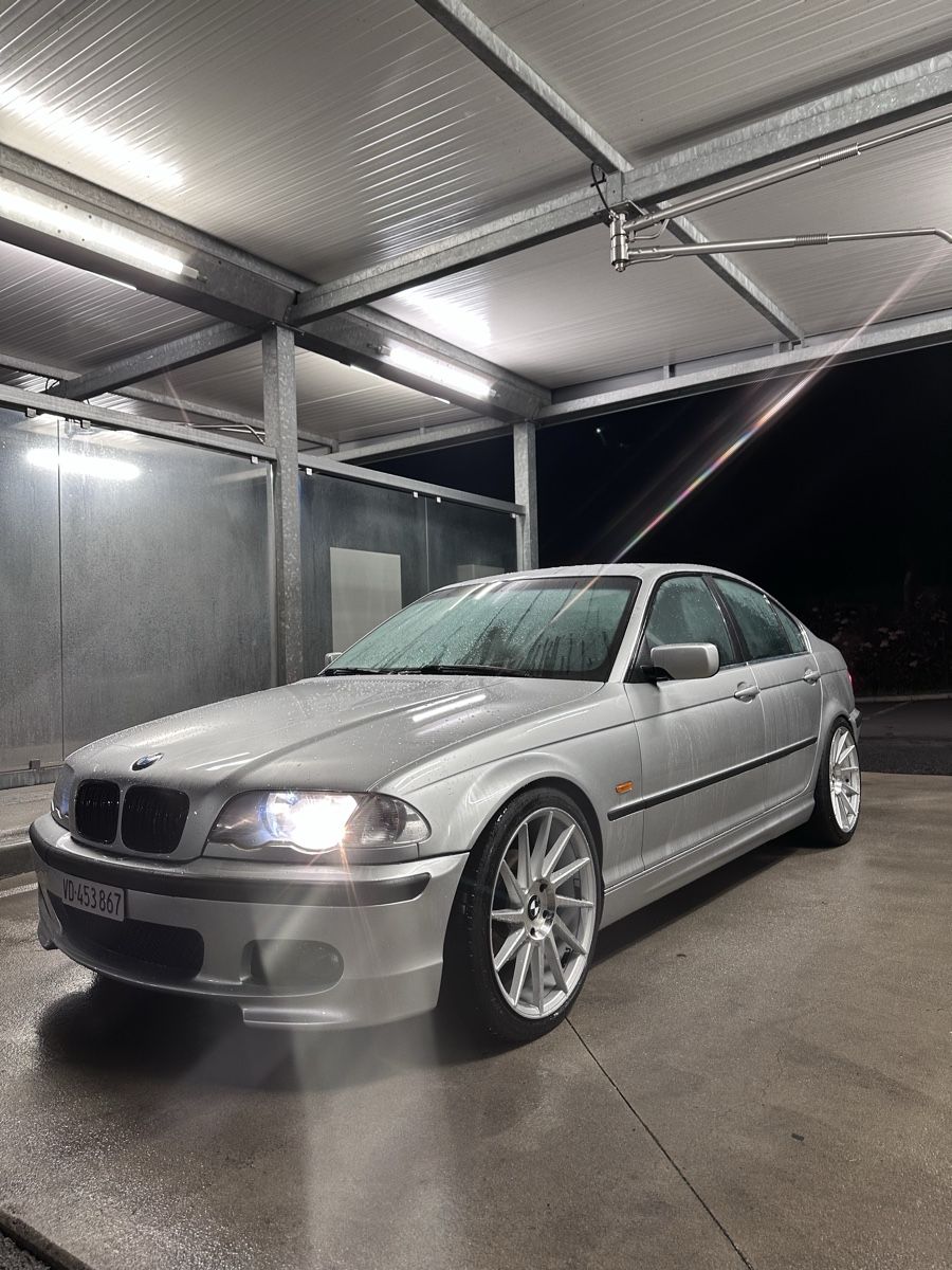 BMW Automobili: BMW e46 320i 170ch – Usato da Lausanne venduto da far_2dyj 2