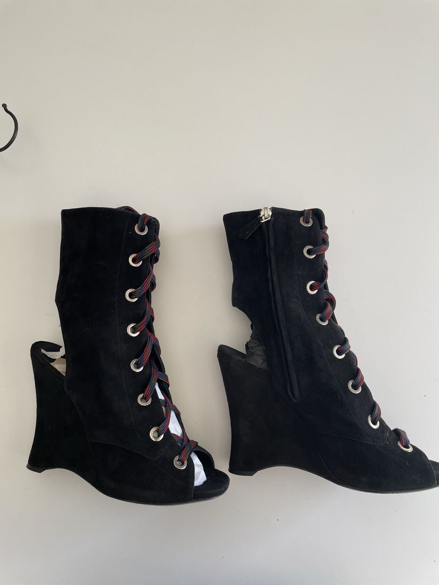 Prada Scarpe da donna: Prada Bottines compensées en daim noir à lacets taille-39 – Nuovo (secondo la descrizione) da Genève venduto da rom_8nwv 5
