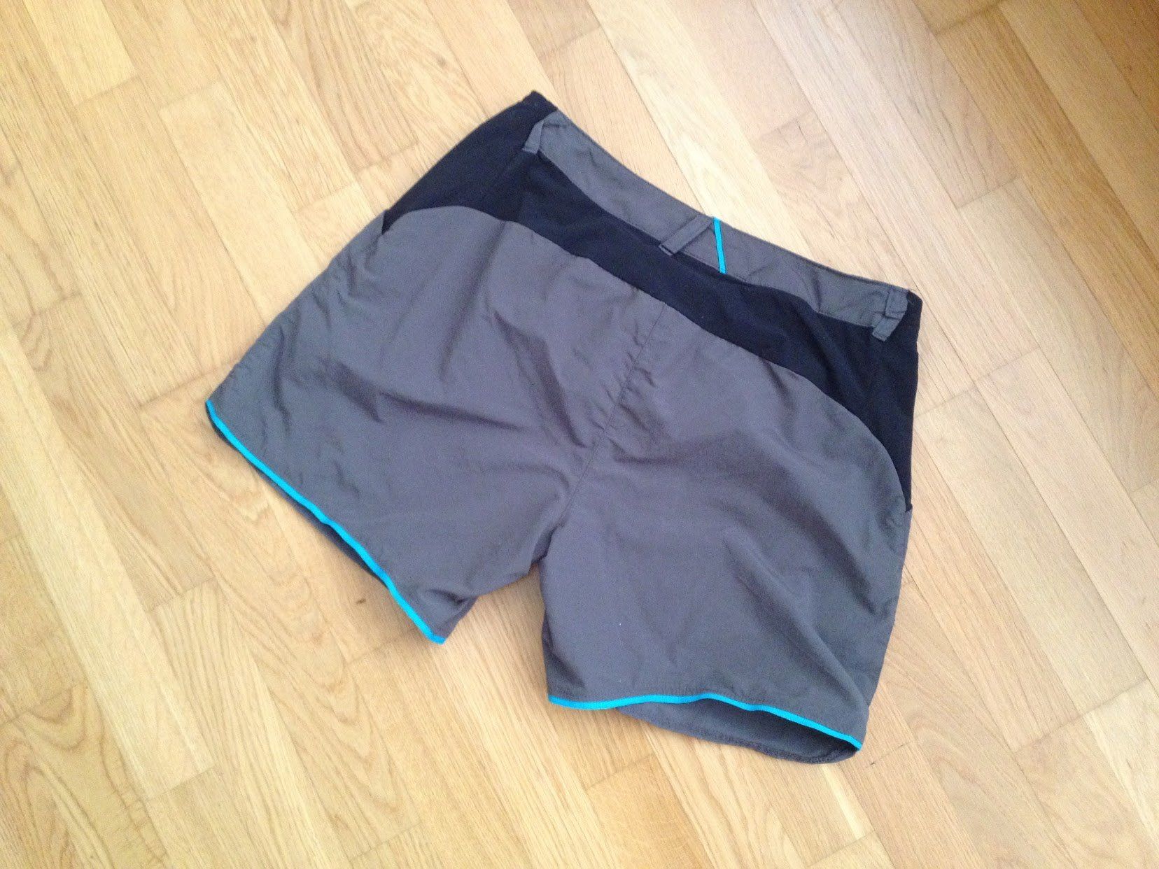 Pantaloni: Sport Wanderhose – Usato da Dübendorf venduto da Fip05 1