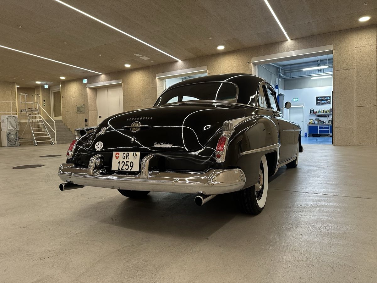 Oldsmobile Autos: 1950 Oldsmobile Rocket 88 Coupe – Gebraucht aus Chur von Catfish57 5
