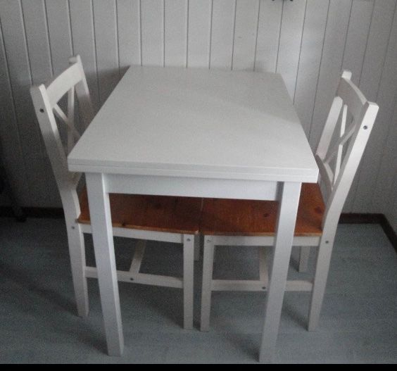 Tisch, 4 Stühle, alte Ikea Kaufen auf Ricardo