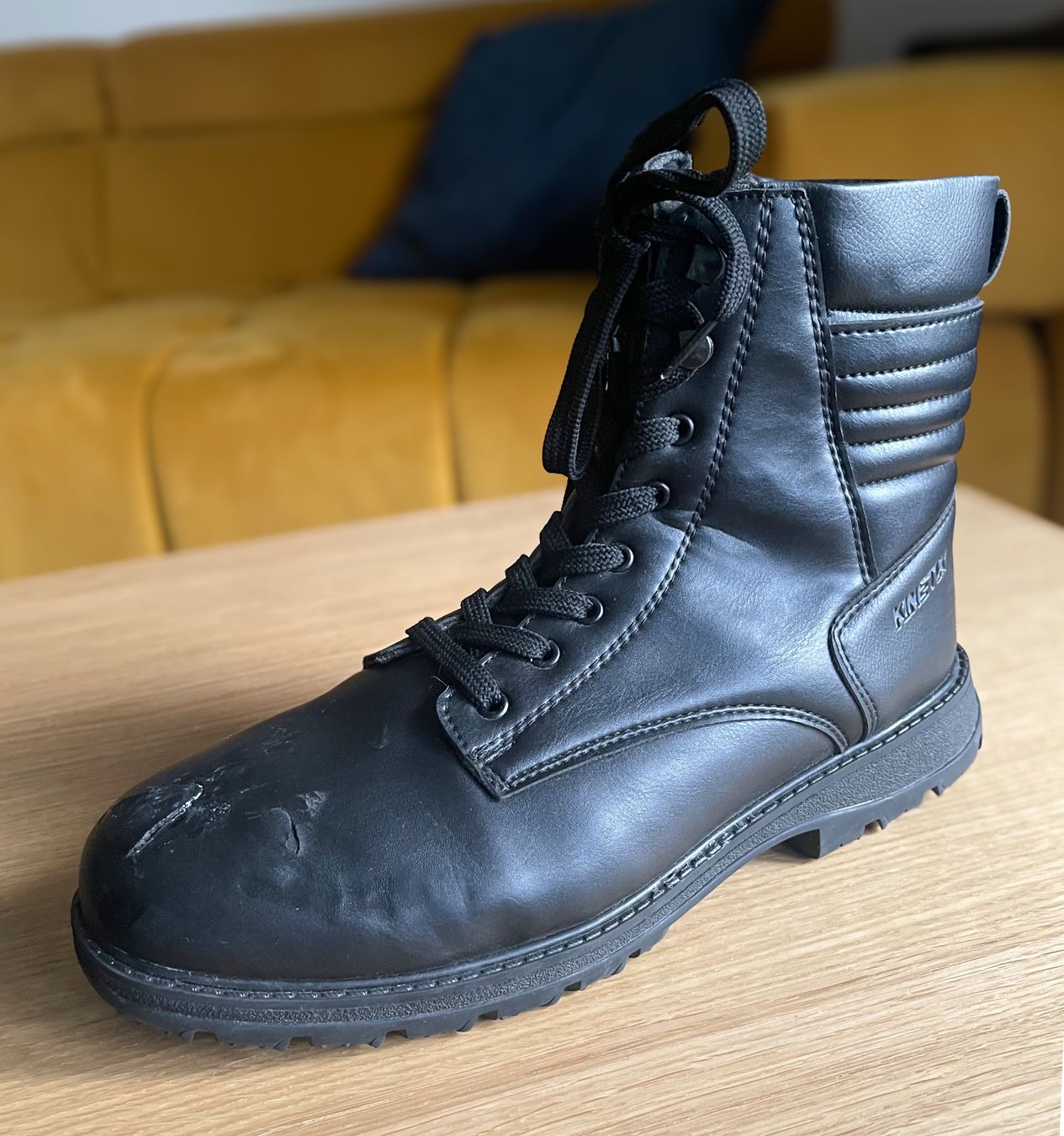 Scarpe da uomo: Kinetix Boots schwarz, Gr. 44 – Usato da Oberwil BL venduto da jul_2j9t 8