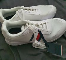 Sneakers Tommy Hilfiger Weiss Grösse 43 Neu mit Etikett