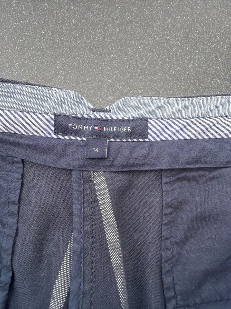 Tommy Hilfiger Pantaloni: Shorts Hilfiger (M) – Usato da Vezia venduto da sidu03 2