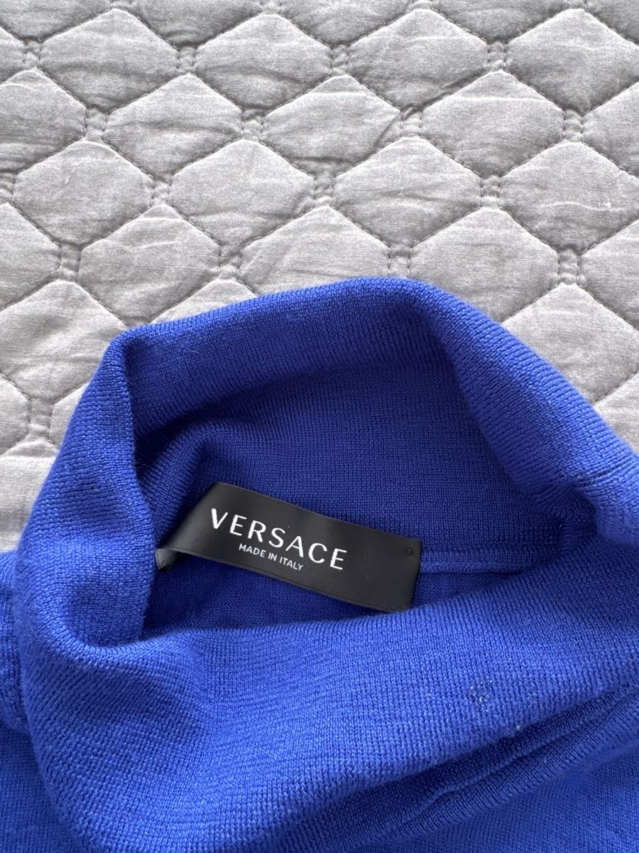 Versace Maglioni & Felpe: Versace Turtleneck Pullover – Usato da Dübendorf venduto da MariaS. 3