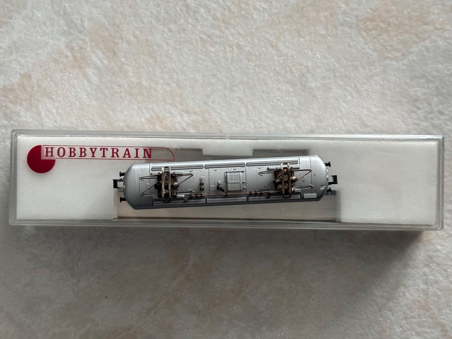 Hobbytrain Modellini di ferrovie: Hobbytrain 11023 ELok Re 4/4 SBB CFF 402 – Nuovo (secondo la descrizione) da Hauterive NE venduto da eriamch 1