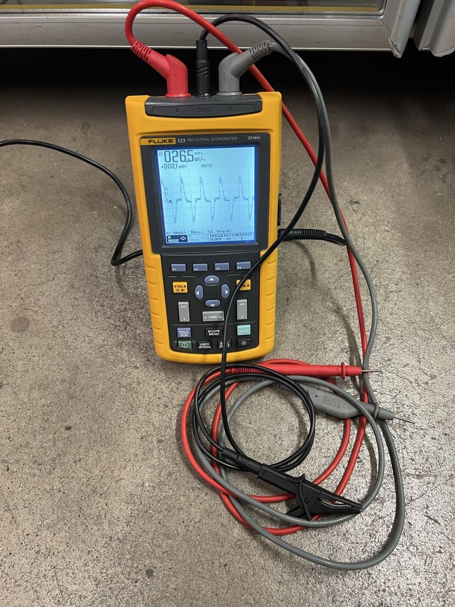 Fluke Misurare: Fluke 123 Scopemeter, Oszilloskop, DSO – Usato da Sachseln venduto da raffika91