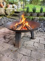 Feuerschale aus Metall mit Griffen gebrauchter Zustand