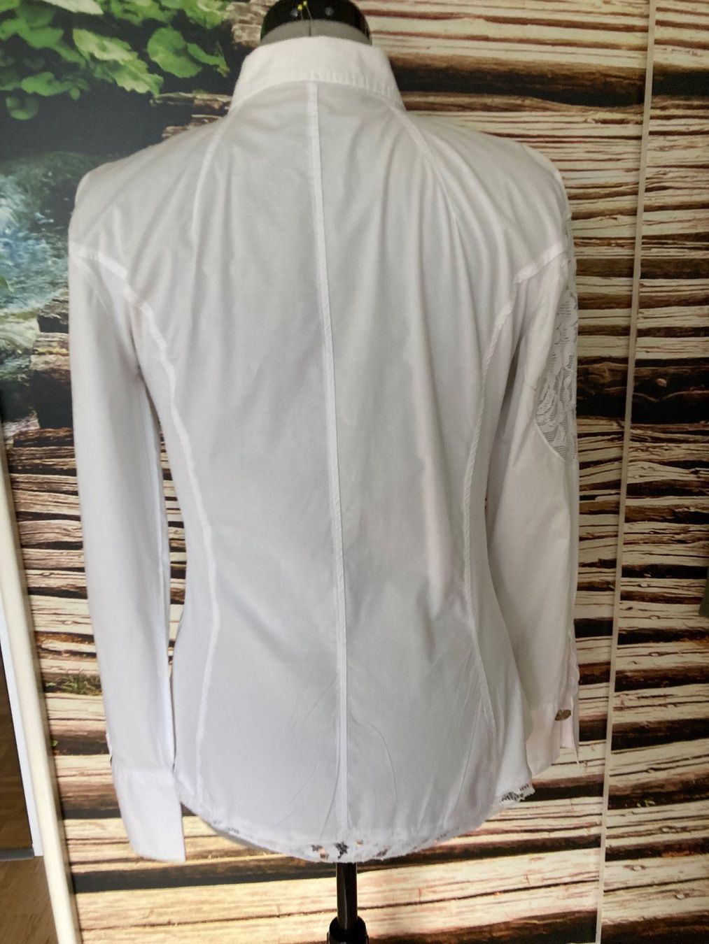 Camicette: Weisse B'Woll Bluse mit Spitze, Gr. M – Usato da Samedan venduto da chickenrun01 1