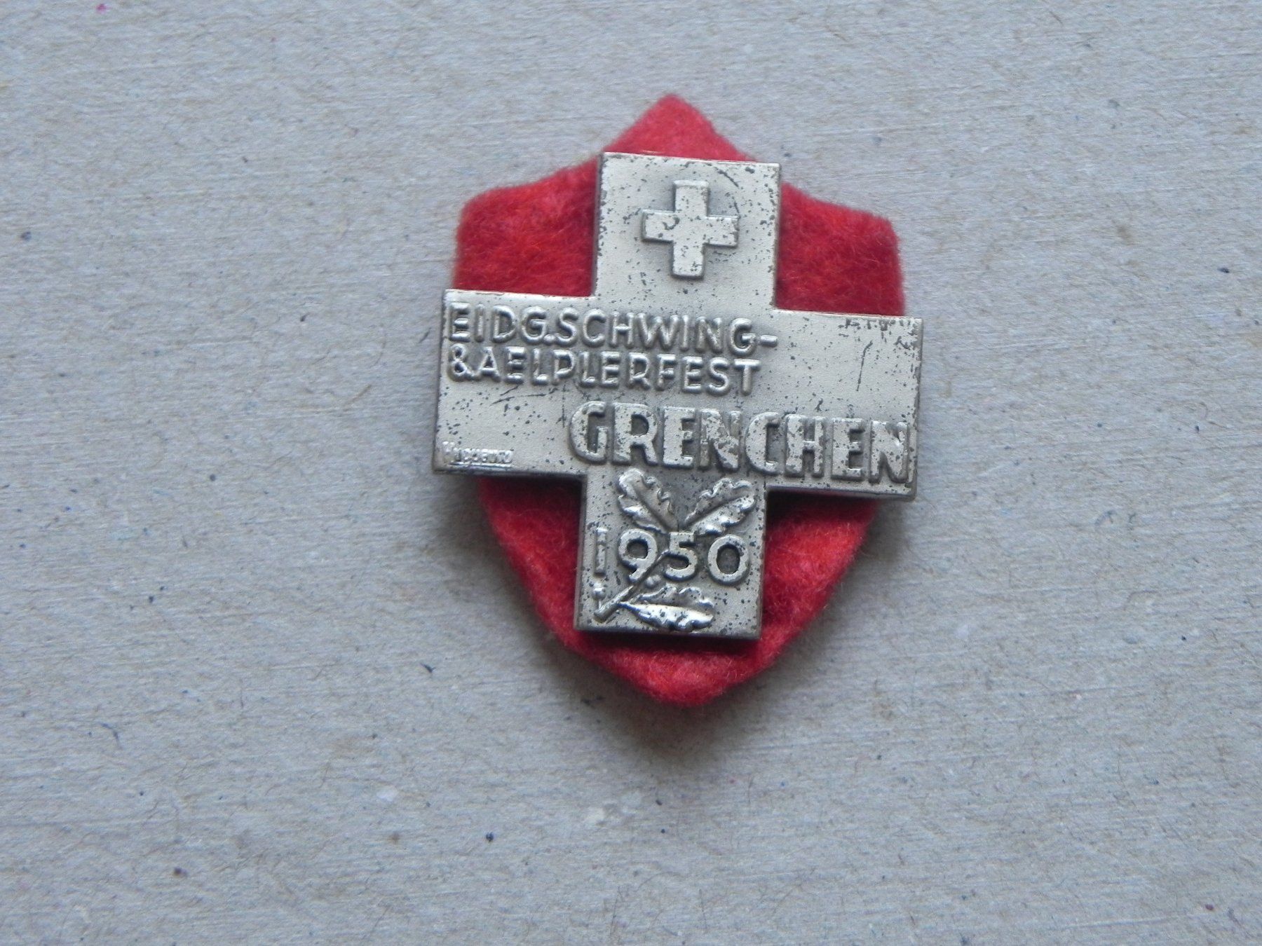 Broschen & Nadeln: ESAF Brosche Eidg. Schwingfest Grenchen SO 1950 Schwingen – Gebraucht aus Siebnen von krimsie