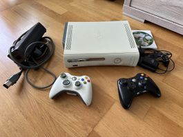 Xbox 360 (defekt) + 2 Controller + 16 Games