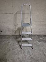Trittleiter Aluminium 4 Stufen gebraucht