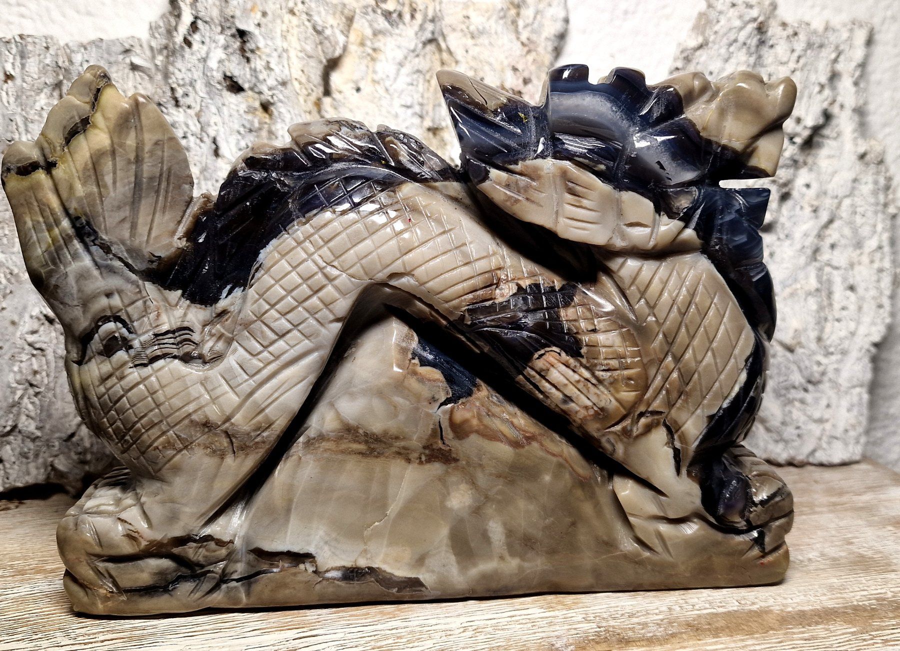 Minerali & Pietre curative: Vulkan Achat Chinesischer Drache 1.53kg – Nuovo (secondo la descrizione) da Matzingen venduto da Shay_Crystalz