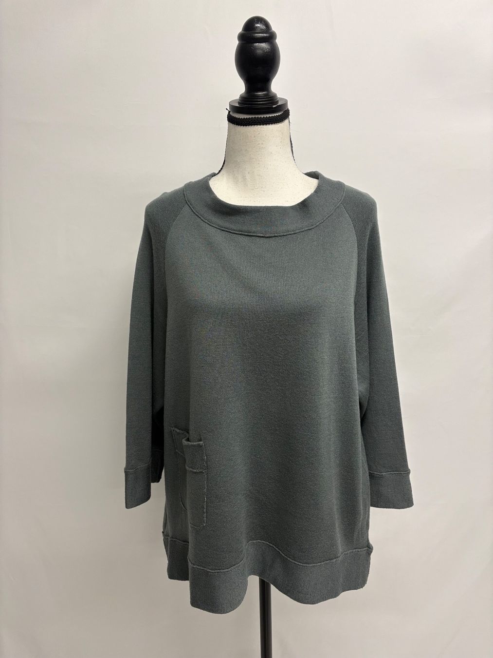 Hemisphere Maglioni & Felpe: Hemisphere Oversize Sweatshirt mit Tasche grau 40 Wolle – Usato da Regensdorf venduto da secondchancefashion 1