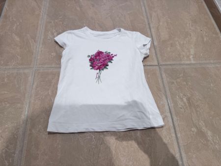Monnalisa schönes Shirt mit Glitzersternchen, 10 J 140