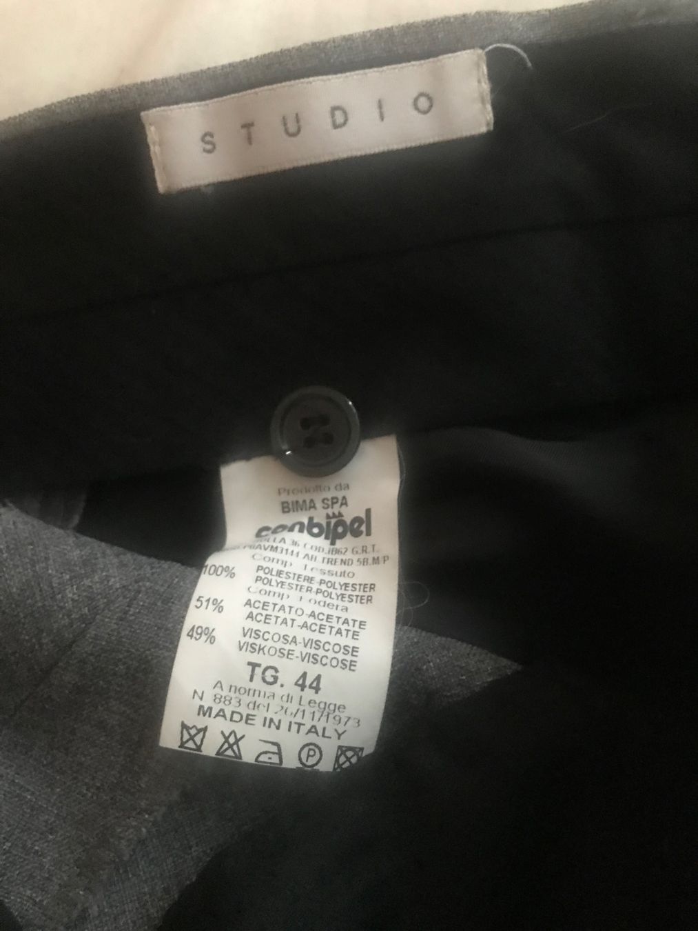 Anzüge: Herrenanzug Studio Made in Italy Grösse 44 – Gebraucht aus Opfikon von Sonnenuntergang12 4