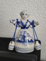 Vintage Delfter Blau Figur "Milchmädchen" – Handbemalt