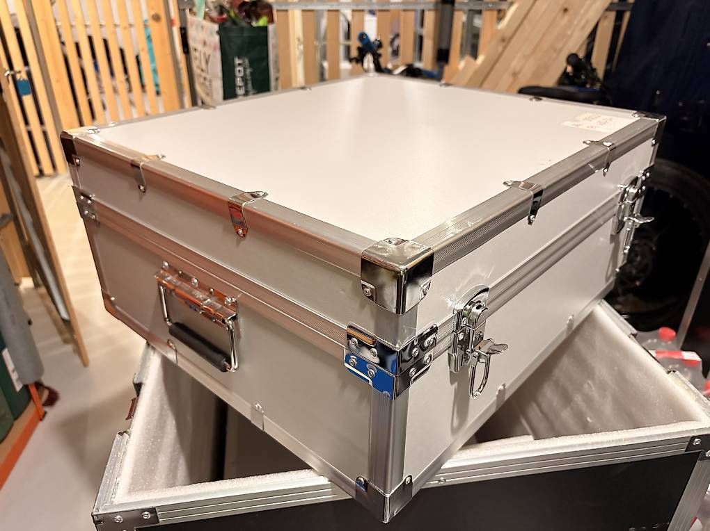 Reisekoffer: Flightcase - Box - Verpackung  – Gebraucht aus St. Erhard von steirerbua