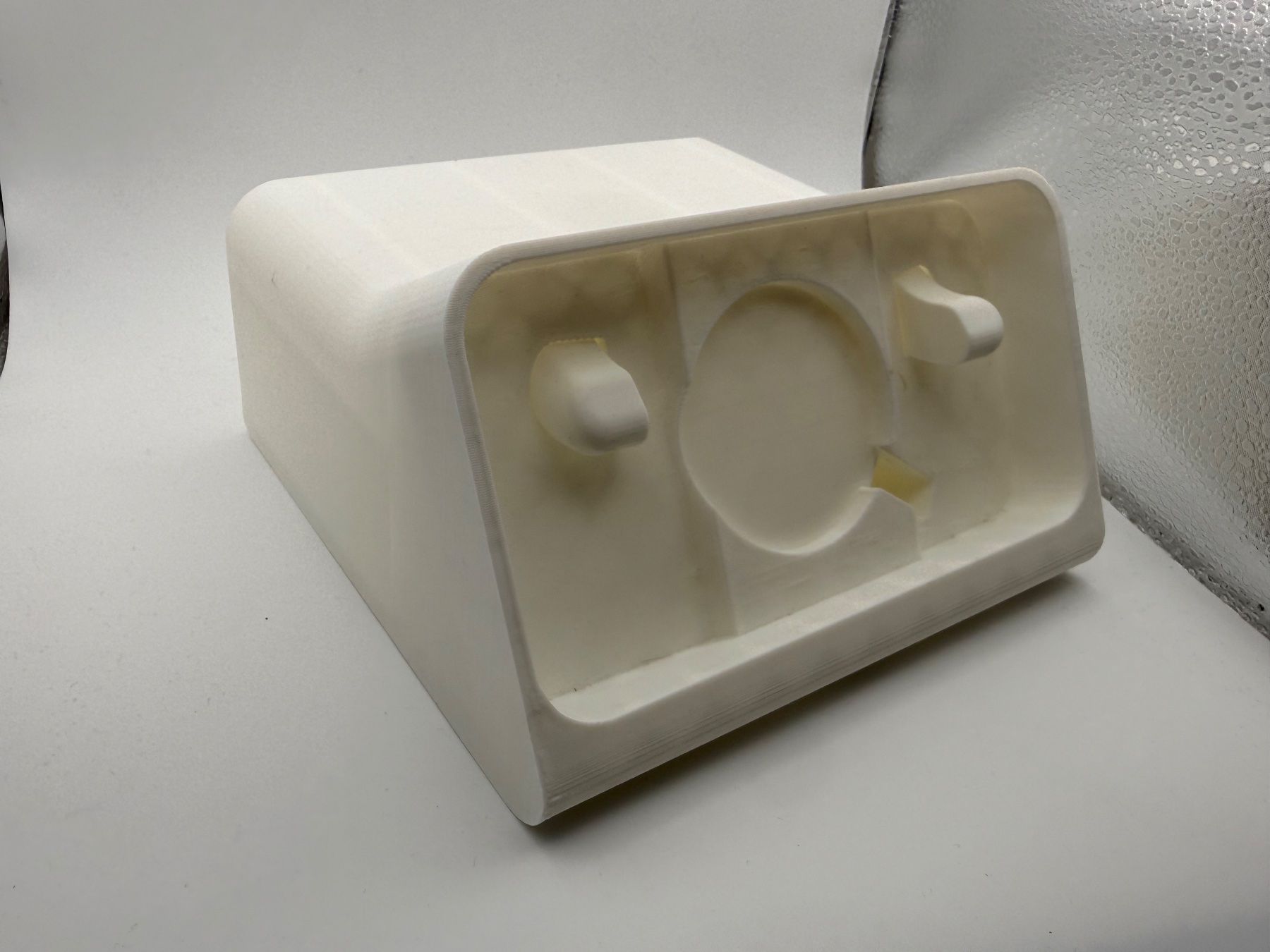 Docking station: Stand Charger Stand iPhone 14 pro 3D print Dock MagSafe – Usato da Niederweningen venduto da rimicanardo 8