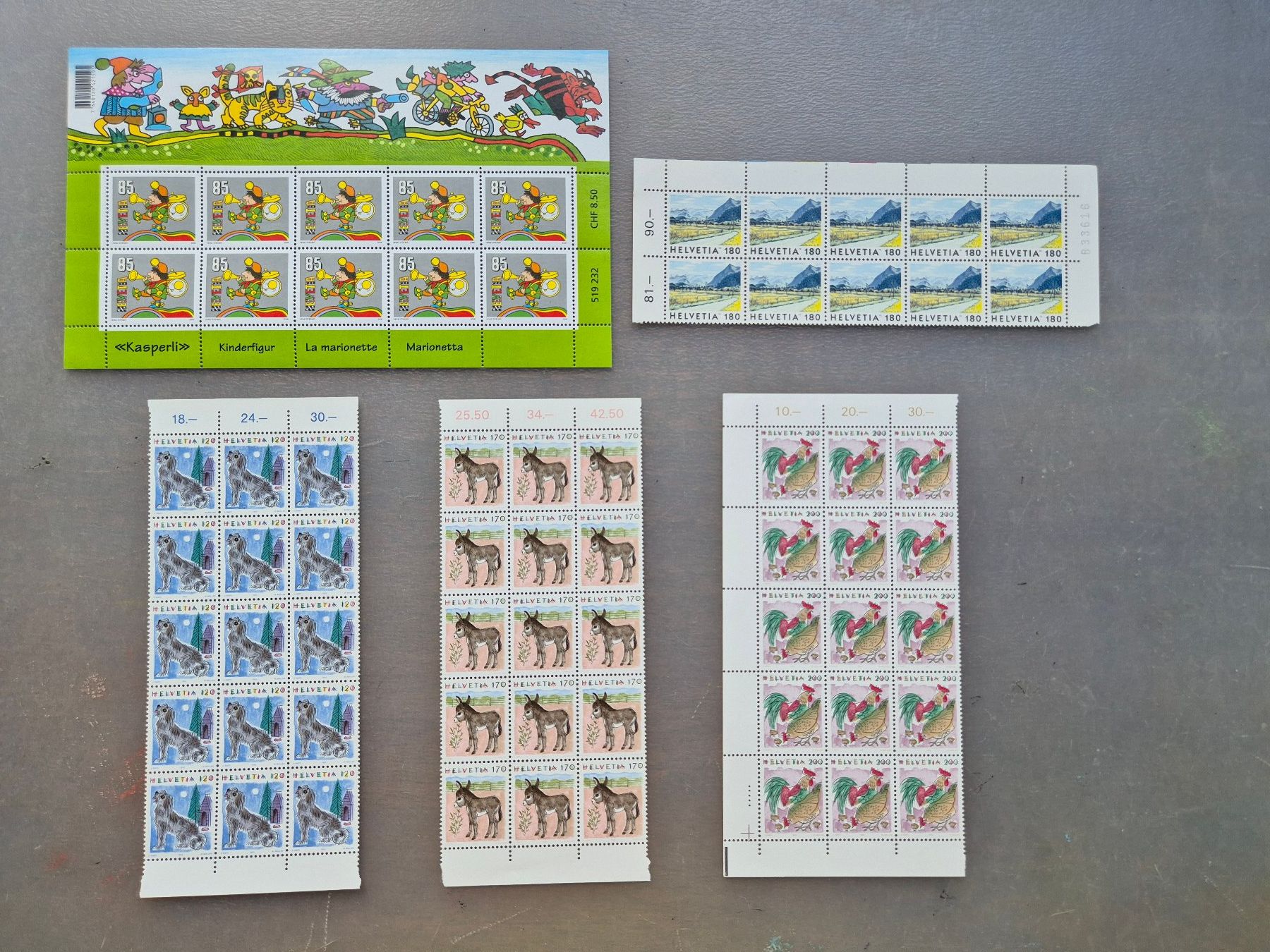 Tutti i francobolli: Frankaturware 100 CHF. GRATISLIEFERUNG ! – Nuovo (secondo la descrizione) da Horgen venduto da frankatur