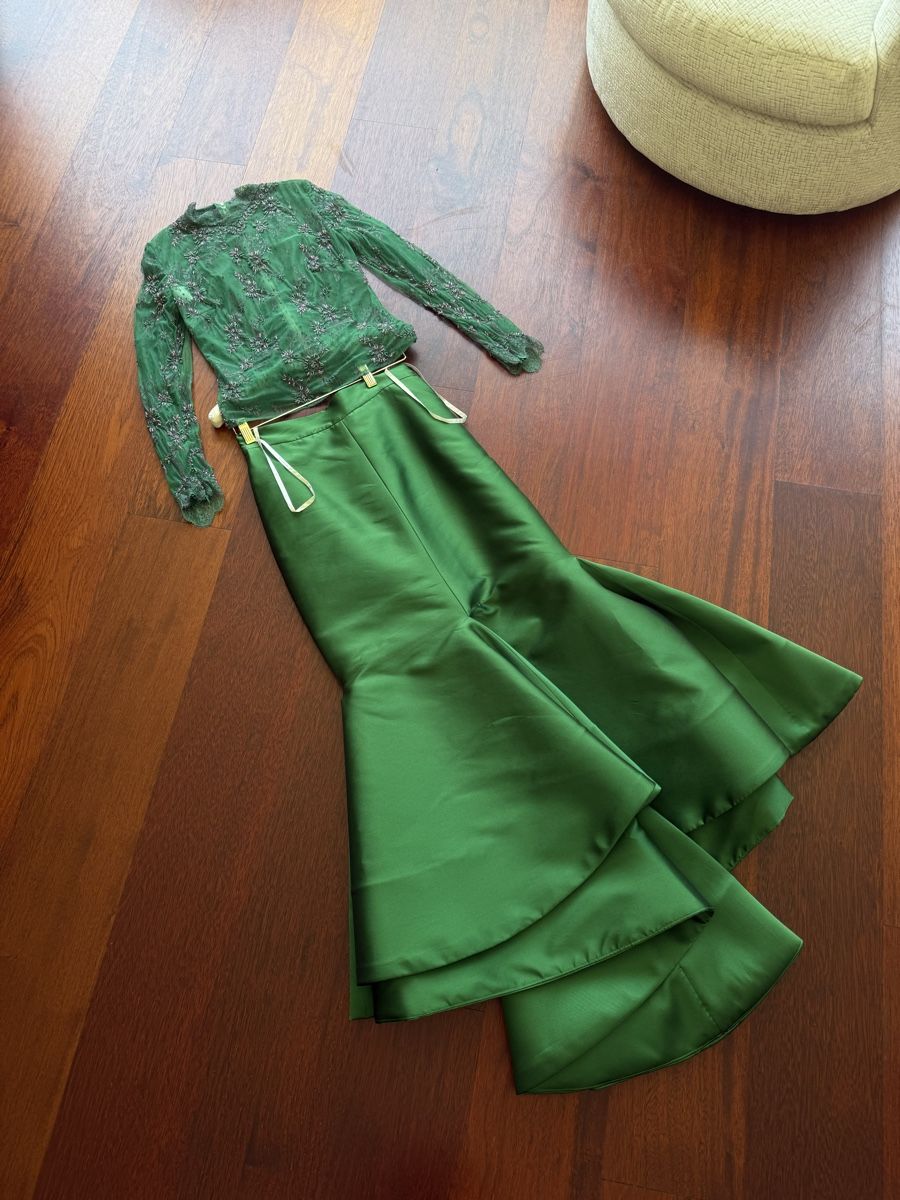 Completi & Tailleur: YOLANCRIS Ensemble vert soirée T36/38 – Nuovo (secondo la descrizione) da Genève venduto da iry_67wr